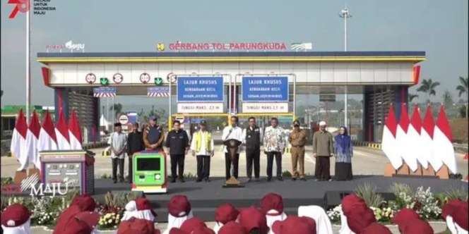 Jokowi Resmikan Tol Cigombong-Cibadak, Jakarta-Sukabumi hanya 2,5 Jam