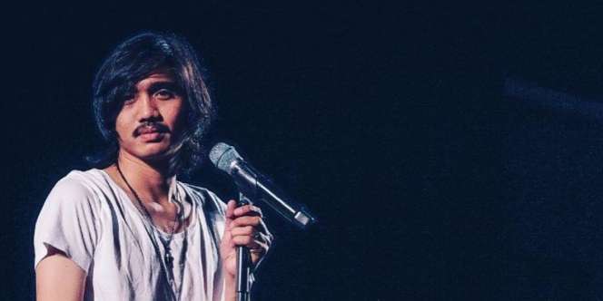 Ikutan Turnamen Voli Antar RT, Pesona Duta Sheila On 7 Bikin Ambyar