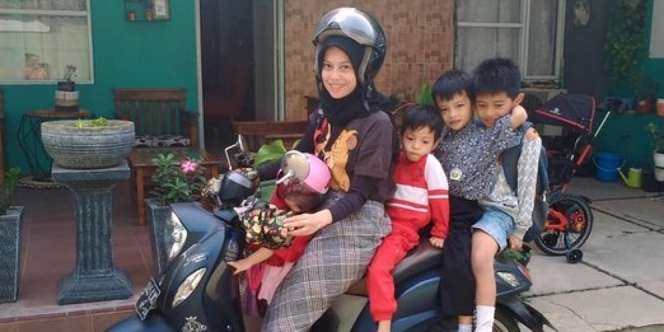 Potret Retno Paradinah Istri Zul Zivilia yang Kini Jadi Tulang Punggung Keluarga