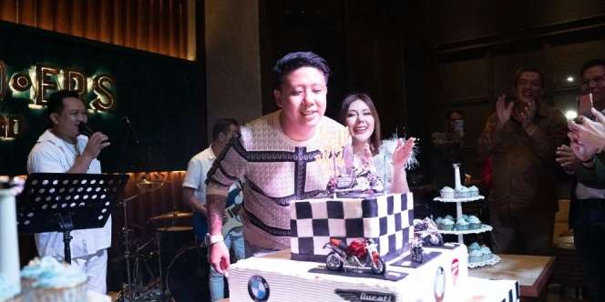 Potret Perayaan Ulang Tahun Pablo Benua yang Disebut-Sebut Artis Terkaya di Indonesia