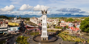 3 Destinasi Ikonik Sumatera Barat dalam Kemasan Cokelat