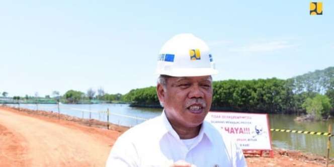 Kocak! Tingkah Pak Basuki ke Erick Thohir di Perayaan HUT RI ke-78 di Istana Merdeka
