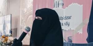 Usai Laporkan Oklin Fia Soal Konten Jilat Es Krim, Umi Pipik Umumkan Kabar Sedih