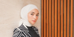 Romantic Look Citra Kirana dalam Balutan Outer Brokat 