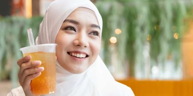5 Cara Hindari Minuman Manis Tinggi Kalori, Layak Dicoba!