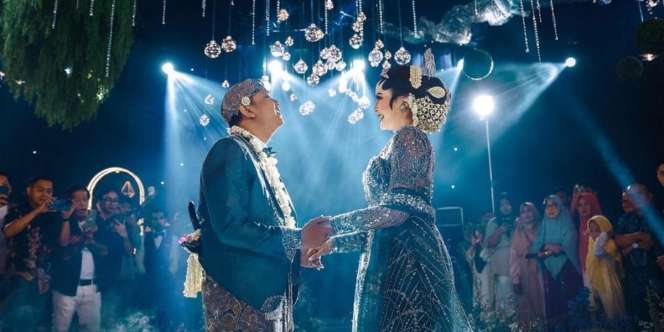 Intip Potret Keseruan Ngunduh Mantu Denny Caknan dan Bella Bonita