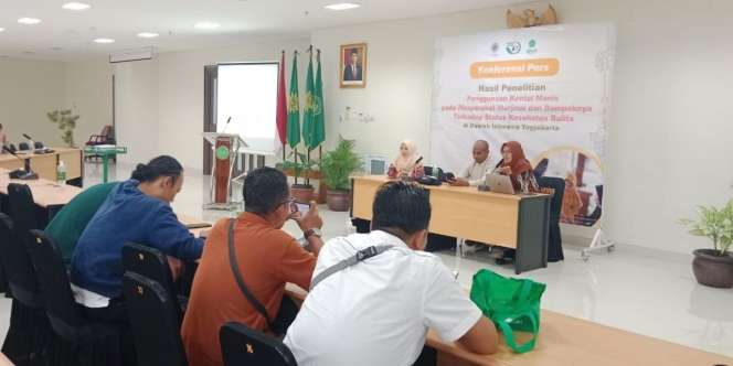 Dampak Konsumsi Kental Manis yang Masih Dianggap Susu
