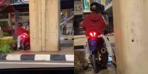 Pengendara Mobil Ngeprank Jadi Polisi, Pemotor Panik Sampai Berputar Arah