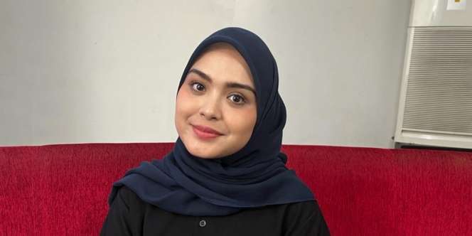 Cerita Vebby Palwinta yang Tak Mudah Jadi Seorang Ibu