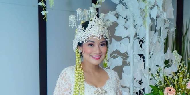 Intip Potret Titi Kamal yang 'Menikah' Lagi
