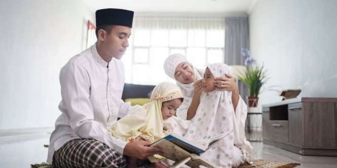 Tata Cara Pelaksanaan Sholat Dzuhur beserta Keutamaannya bagi Umat Islam