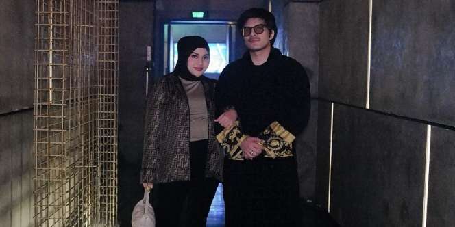 Sederet Artis yang Kepergok Tak Pakai Cincin Kawin, Aurel Hermansyah Paling Disorot 