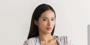 Miliki Kulit Flawless, Model Paula Andrea Hanya Pakai 2 Skincare Tiap Pagi