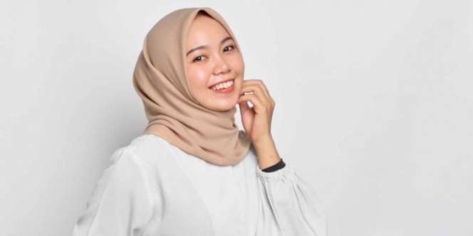 Lawan Penuaan Sejak Usia 25 Tahun, Gak Cukup Hanya Pakai Skincare