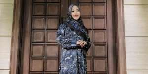Perdana Live Streaming di Shopee Live, Aurel Hermansyah Langsung Dibanjiri Lebih Dari 3.000 Pesanan