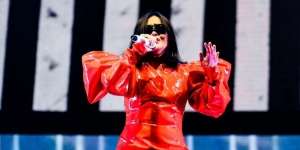 Ikut Suami Hijrah ke Amerika, Lady Rocker Atiek CB Ternyata Pernah Kerja Jadi Pelayan Toko Baju