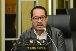 Anggota Komisi IV DPR RI, Firman Soebagyo: Ketegasan Sikap Diperlukan untuk Mengatasi Masalah Pupuk