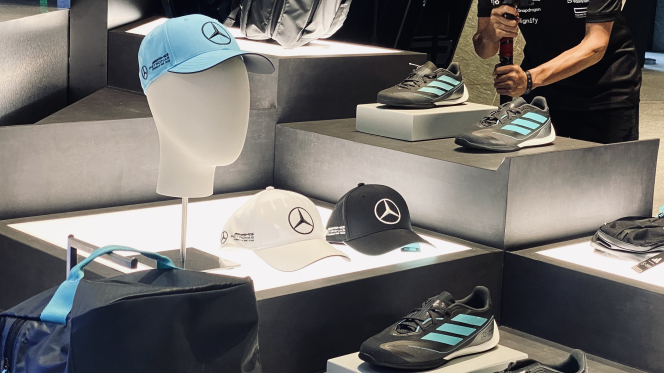 Kolaborasi Epik! Adidas Hadirkan Koleksi Eksklusif Mercedes-AMG PETRONAS F1 di Jakarta