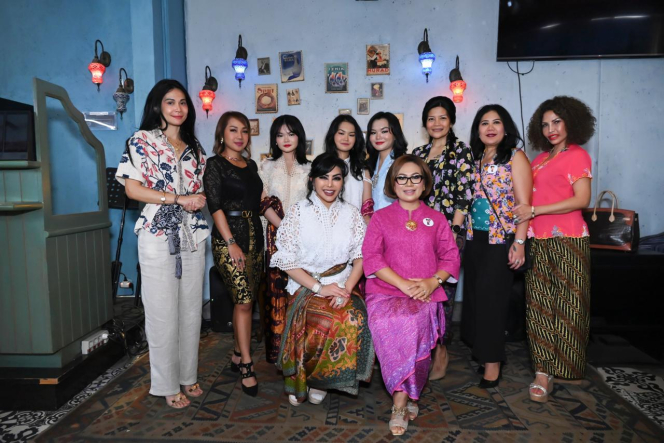 Lintas Generasi, Lintas Budaya: Semangat Kartini di Tangan Perempuan Masa Kini