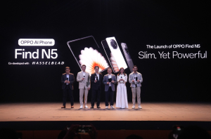 OPPO Find N5 Resmi Meluncur, Smartphone Lipat Paling Tipis Dunia Curi Perhatian Tokoh Publik dan Profesional
