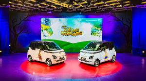 Wuling Dukung Pertunjukan Re-Run Musikal Lutung Kasarung: Air ev Jadi Mobil Listrik Pertama yang Tampil di Atas Panggung