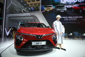 Vinfast Gandeng Didiet Maulana: Gaya, Budaya, dan Mobil Listrik Bertemu di GIIAS 2025