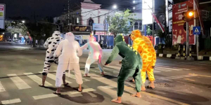 Tren TikTok Foto Dini Hari di Lampu Merah, Hasilnya Estetik tapi Berbahaya