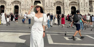 Ramai Dikritik ke Luar Negeri Saat Heboh Demo, Pedangdut Anggota DPRD Ini Matikan Komentar di Instagram