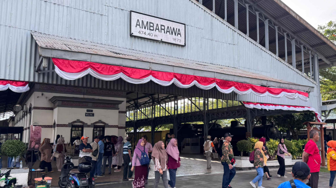 Serunya Menjelajah Rel Bersejarah: Museum Kereta Api Ambarawa Suguhkan Wisata Uap & Diesel