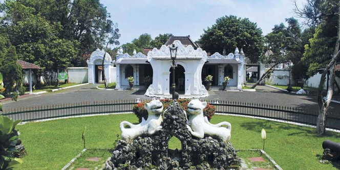 5 Destinasi Wisata Budaya dan Alam di Cirebon yang Sangat Memanjakan Mata