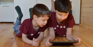 5 Cara Kreatif Agar Anak Tak Melulu Nempel Gadget