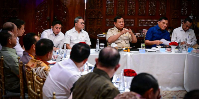 Banjir Kritikan, Prabowo Gelar Rapat Evaluasi MBG di Kediamannya