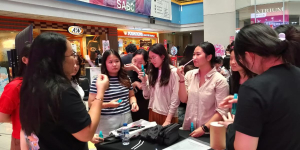 Cara Mudah Bikin Parfum Bareng Casablanca di Campus Beauty Fair
