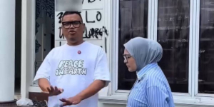 Detik-detik Uya Kuya Kembali ke Rumah Usai Dijarah, Kondisinya Memprihatinkan