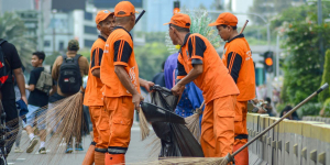 Pilih Kerja Biar Selalu Aktif, Petugas Cleaning Service Apartemen Ini Ternyata Miliarder Berpenghasilan Rp3 M Setahun