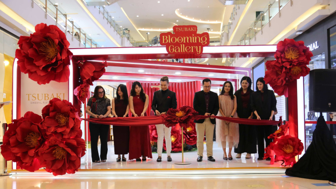 Merayakan Keanggunan dan Ekspresi Diri Perempuan Indonesia Lewat Tsubaki Blooming Gallery