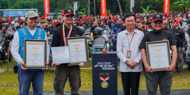 Komunitas Pengguna Motor Listrik PEVR Pecahkan Rekor MURI