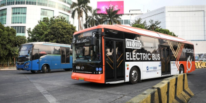 Pegawai Jakarta Bergaji di Bawah Rp6,2 Juta Bisa Naik MRT, LRT, dan BRT Gratis 6 Bulan