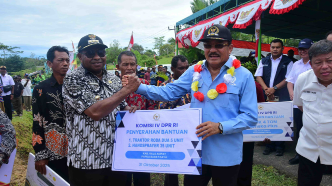 Transmigran Salawati Butuh Dukungan Pertanian dan Peternakan, Robert J. Kardinal Dorong Pemerintah Lanjutkan Warisan Pembangunan