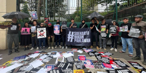 Soeharto Jadi Pahlawan Nasional, Muncul Gelombang Kritikan