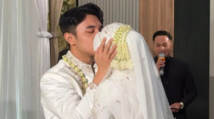 Fiki Naki dan Tinandrose Resmi Menikah: Momen Haru, Senyum Bahagia, dan Doa dari Sahabat