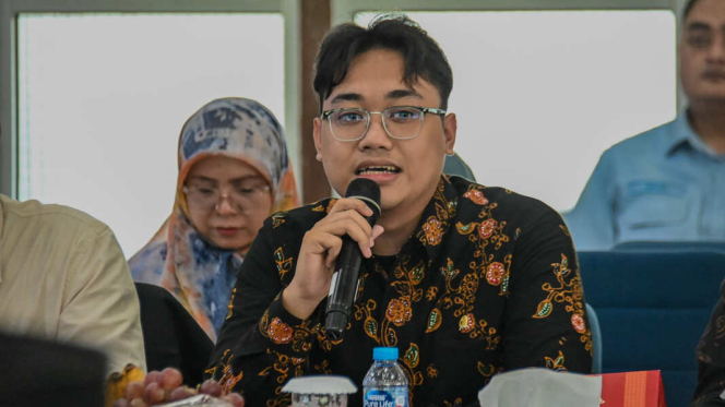 Gus Hilman Tekankan Pesantren Harus Masuk Dalam RUU Sisdiknas