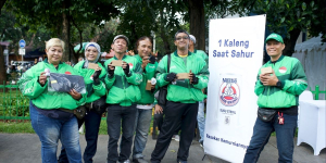 BEAR BRAND bersama Jamaah Masjid hingga Mitra Grab  Ajak Masyarakat Terapkan 5 Kebiasaan Sehat di Ramadan