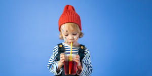 Kebiasaan Minum Manis Sejak Kecil Terbukti Berkaitan dengan Tekanan Darah Tinggi saat Dewasa