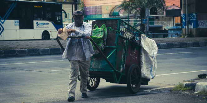 Tak Lagi ke Bantargebang, Sebagian Limbah Jakarta Belok ke Bank Sampah