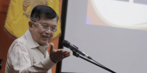 JK: Dalam Dunia Hari Ini, Lebih Berbahaya Kekurangan Listrik Ketimbang Kekurangan Beras
