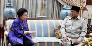 Menunggu Nasi Goreng Megawati, Pertemuan Prabowo Belum Usai
