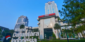 Dari LRT City Menuju Superholding Danantara Indonesia