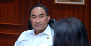 Suyudi Ario Seto, dari Panggung Debus ke Kursi Kapolri