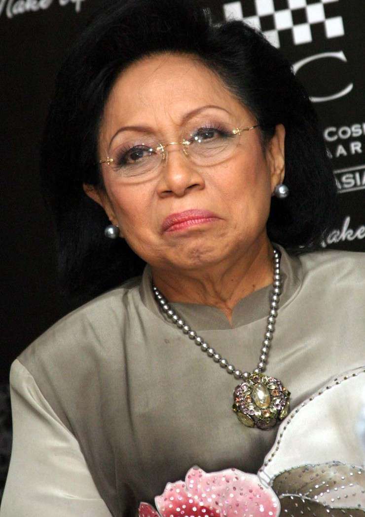 Belasan Tahun Menikah, 4 Seleb Ini Dikaruniai Anak Pertama